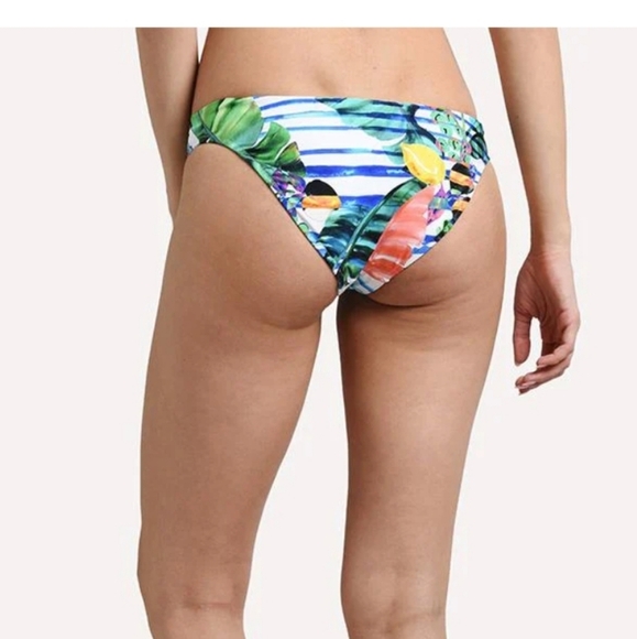 Red Carter Shore Club Elle Hipster Bikini Bottom, Multi, Medium - Picture 5 of 10